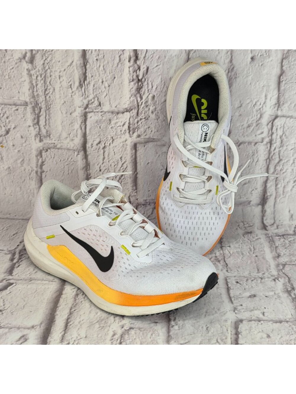 Nike Winflo 10 Running Shoes Womens Size 8.5 White Orange DV4023-101